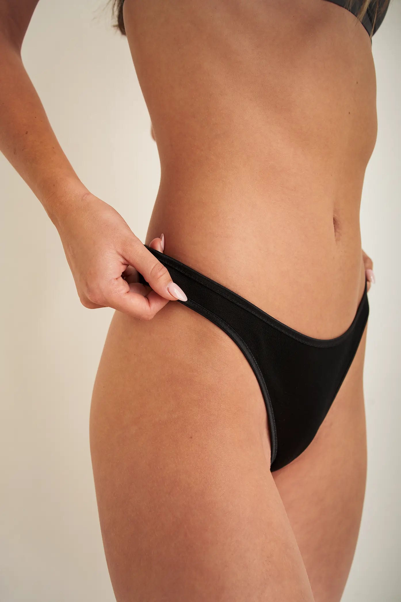 THE THONG FOR WOMEN WHO DON'T LIKE THONGS